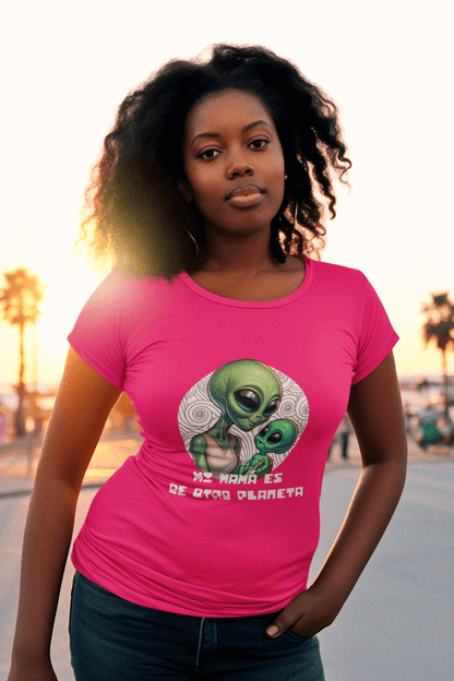 Camiseta "Mi Mamá es de Otro Planeta": Para las Mamás que Son Fuera de Este Mundo