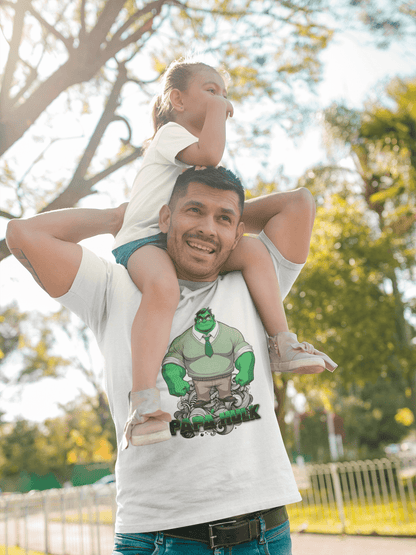 Camiseta "Papá Hulk": Fuerza y Buen Humor en una Prenda