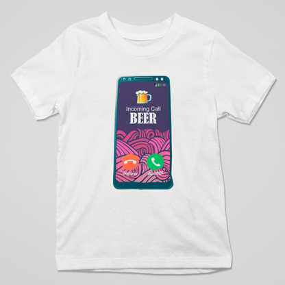 Camiseta "Incoming Call Beer" - Para los que nunca rechazan una cerveza

¡La llamada que siempre querrás contestar! Si eres de los que no pueden decir "no" a una buena cerveza fría, la camiseta "Incoming Call Beer" es justo lo que necesitas. Con un diseño divertido que imita una llamada entrante de tu bebida favorita, esta camiseta es el regalo perfecto para los amantes de la cerveza y del buen humor.

Características de la camiseta:
100% algodón, suave y cómoda para cualquier ocasión.
Divertido diseño con 